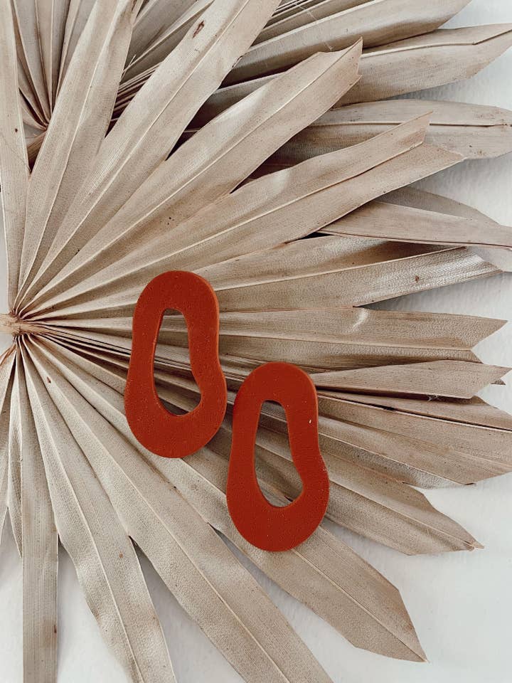 Louisa in Terracotta for wholesale by Terra•Cotta