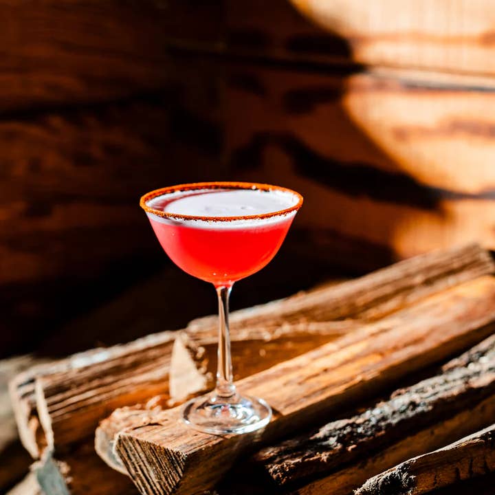 Hospitality Glass - Wholesale Cocktail/Liquor Glass - Soiree Petite 6.5 oz. Sour1