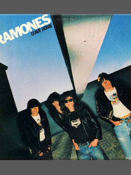 RAMONES, Magnet, Knapp, LÄMNA HEMMET för wholesale av Ba Ba Buttons