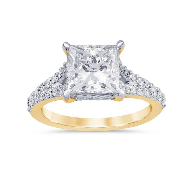 Anillo de diamante de laboratorio corte princesa de 3,50 CTW Vs en oro de 14 quilates para venta al por mayor de White Rock