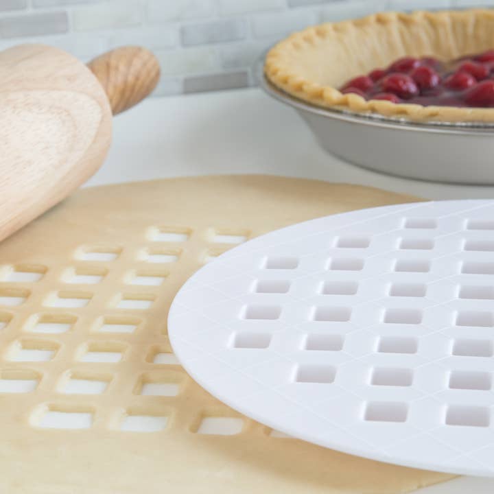 Fox Run Brands – Engroshandel Køkkenredskab – Fox Run Lattice Pie Topskærer, 9.75" x 9.75"