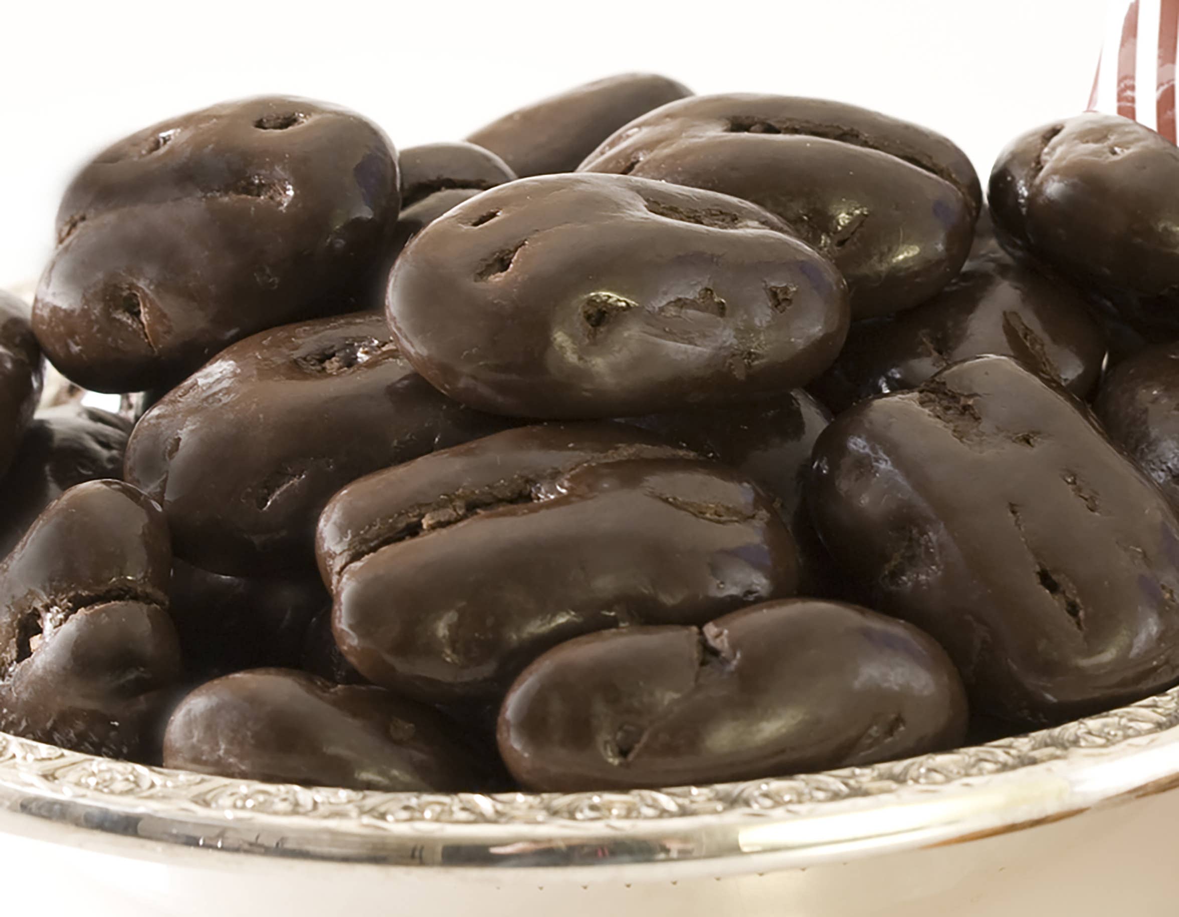 Dillon Candy Company - Wholesale Chocolate Covered Sweets - Chocolate Dark, Pecans, 3 oz Snack Tray2