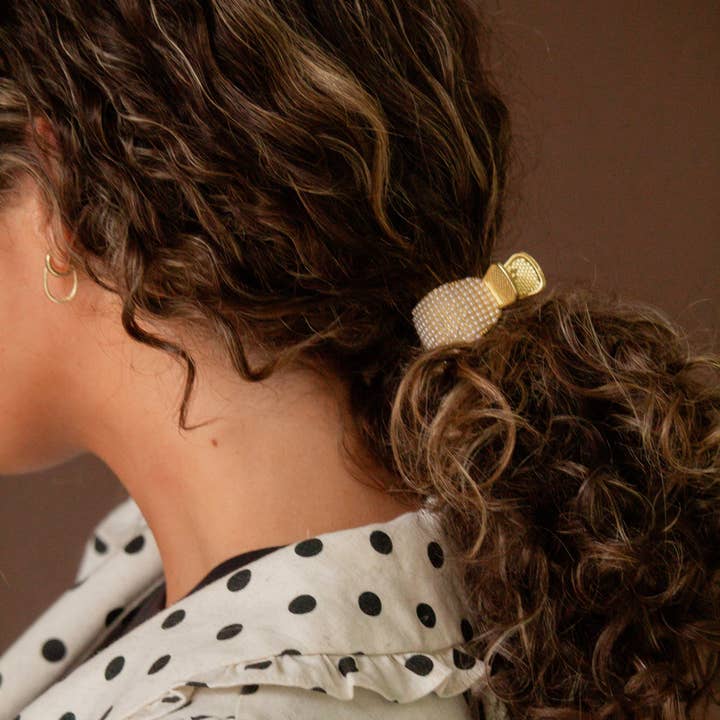 Shop Andi - Wholesale Hair Clip - Women's - Pearl Studded Ponytail Clip0