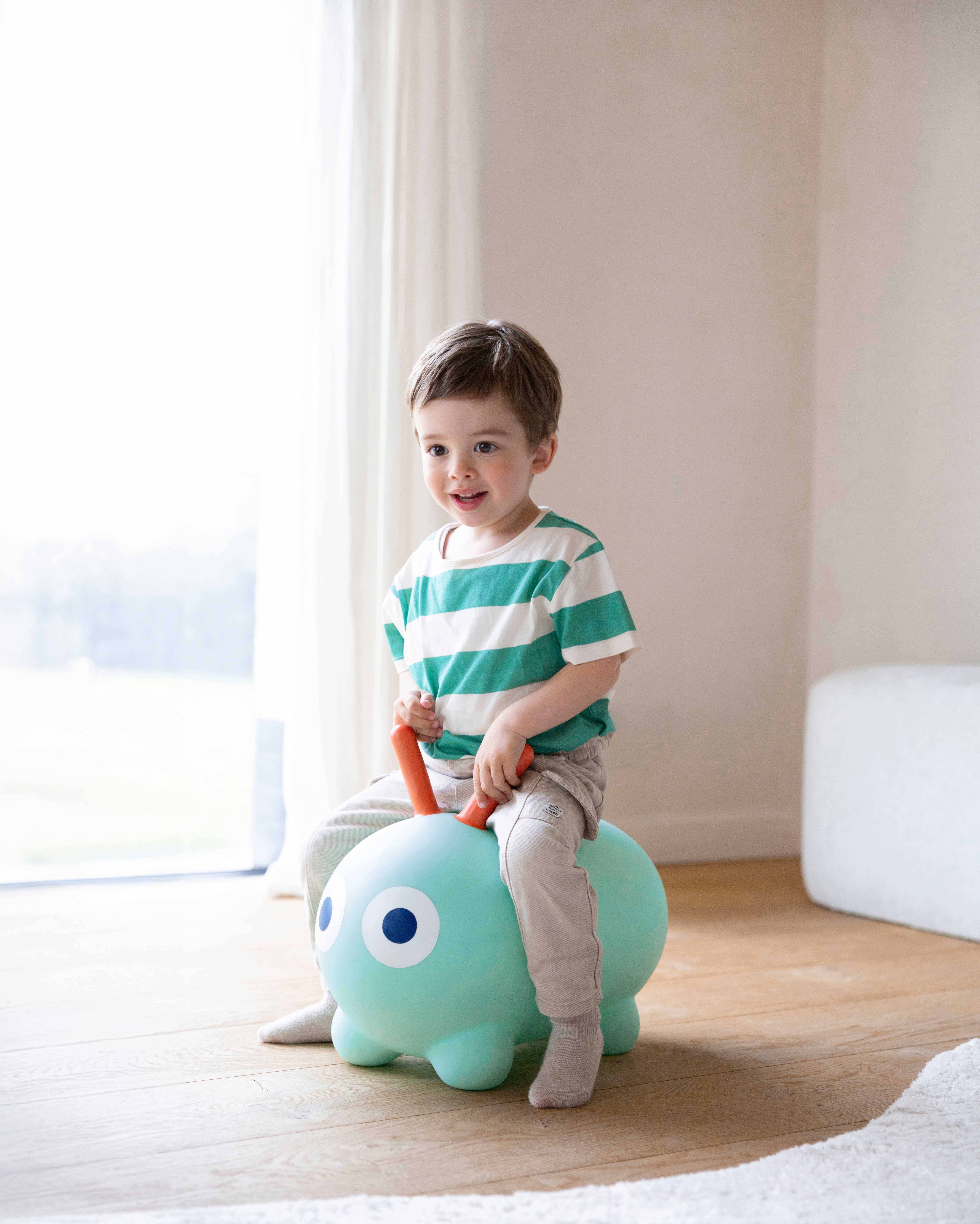 Quut Toys - Wholesale Inflatable Toy - Kids & Baby - Quut Skippi - A bouncy friend just for you! 16