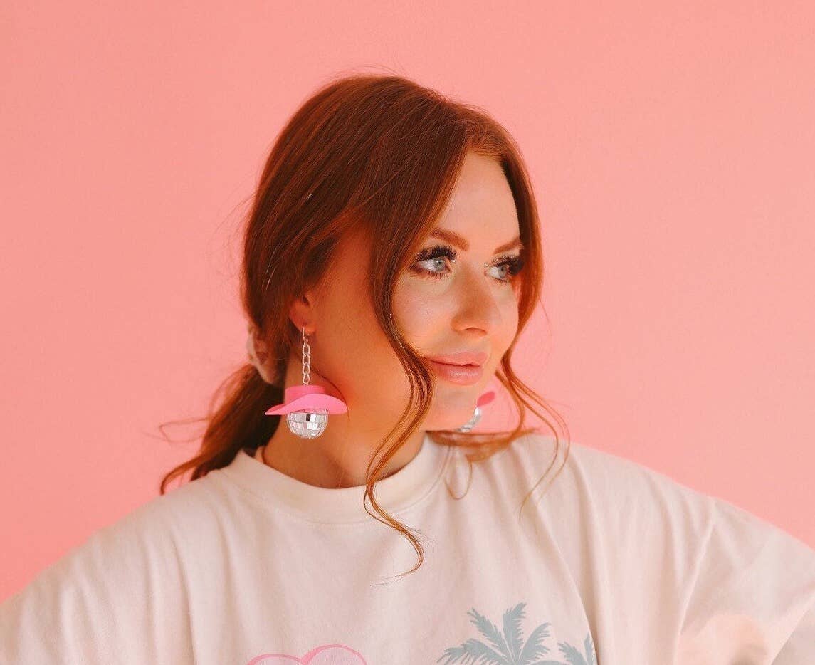 Modern Myth Jewelry - Vente Boucles d'oreilles pendantes - Boucles d'oreilles Disco Cowgirl/Space Cowgirl (L'original)2