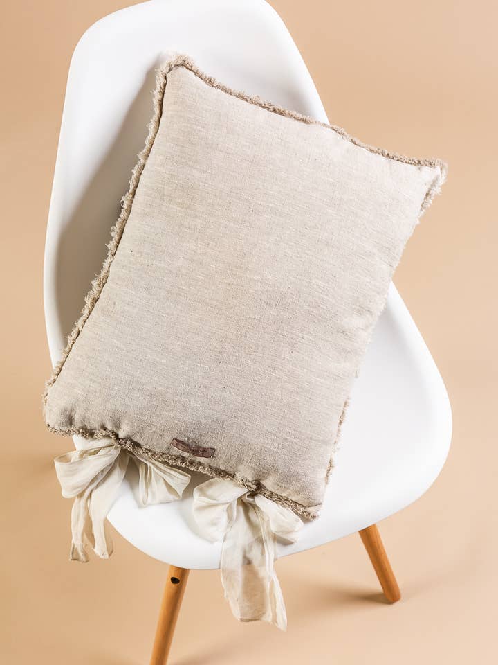 Coussin boudoir ESSENZA pour la vente par OPIFICIO DEI SOGNI by David Home srl