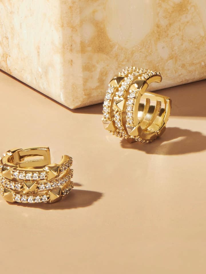 Øremanchet med Cubic Zirconia (1 stk), ingen piercing nødvendig for engroshandel hos Shine Gallery