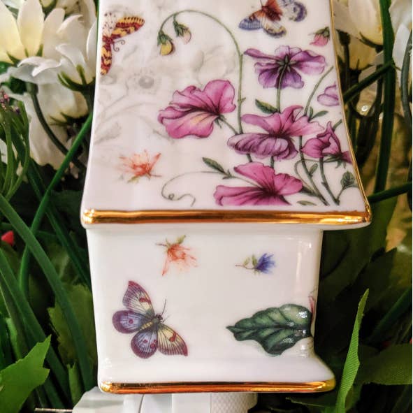 Green Pastures Wholesale - Wholesale Night Light - Night Lights - Porcelain Hummingbird 2