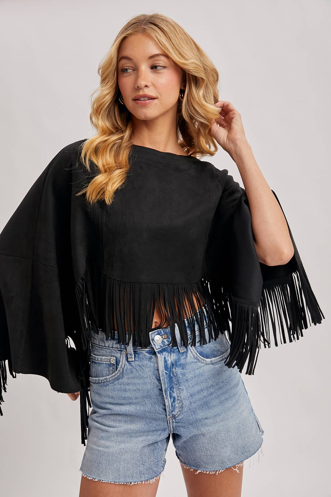 Bluivy - Wholesale Poncho - Women's - WESTERN BOHEMIAN SUEDE FRINGE CAPE3