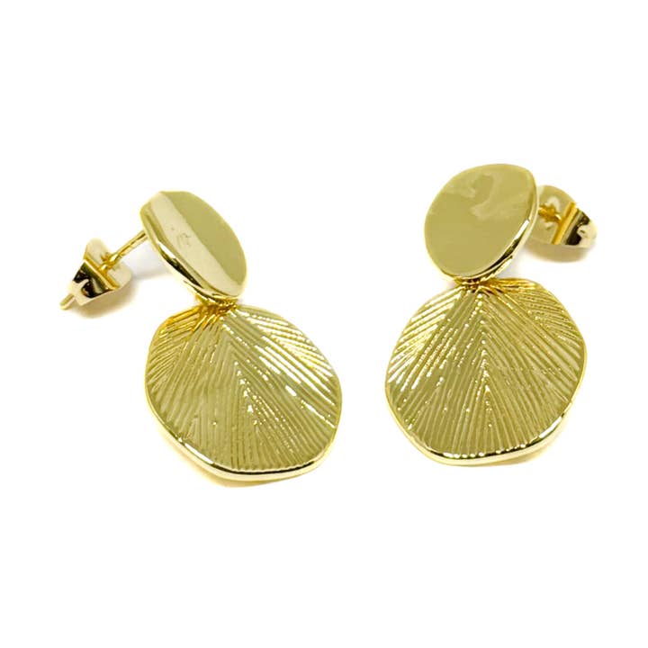 Ainsley Disc Oorbellen - Goud voor wholesale door Clementine Jewellery