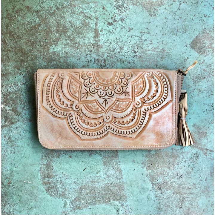 LEADERS IN LEATHER - Wholesale Wristlet - Zip Around Tooled Leather Wallet with Detachable Wristlet15