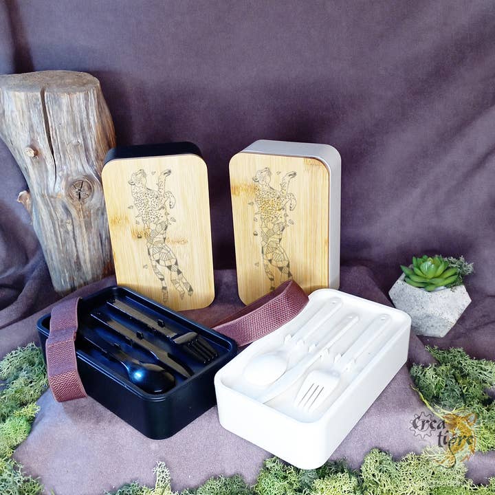 Boîte à Bento, Animaux origami de la savane : le Guépard pour la vente par Creatigre