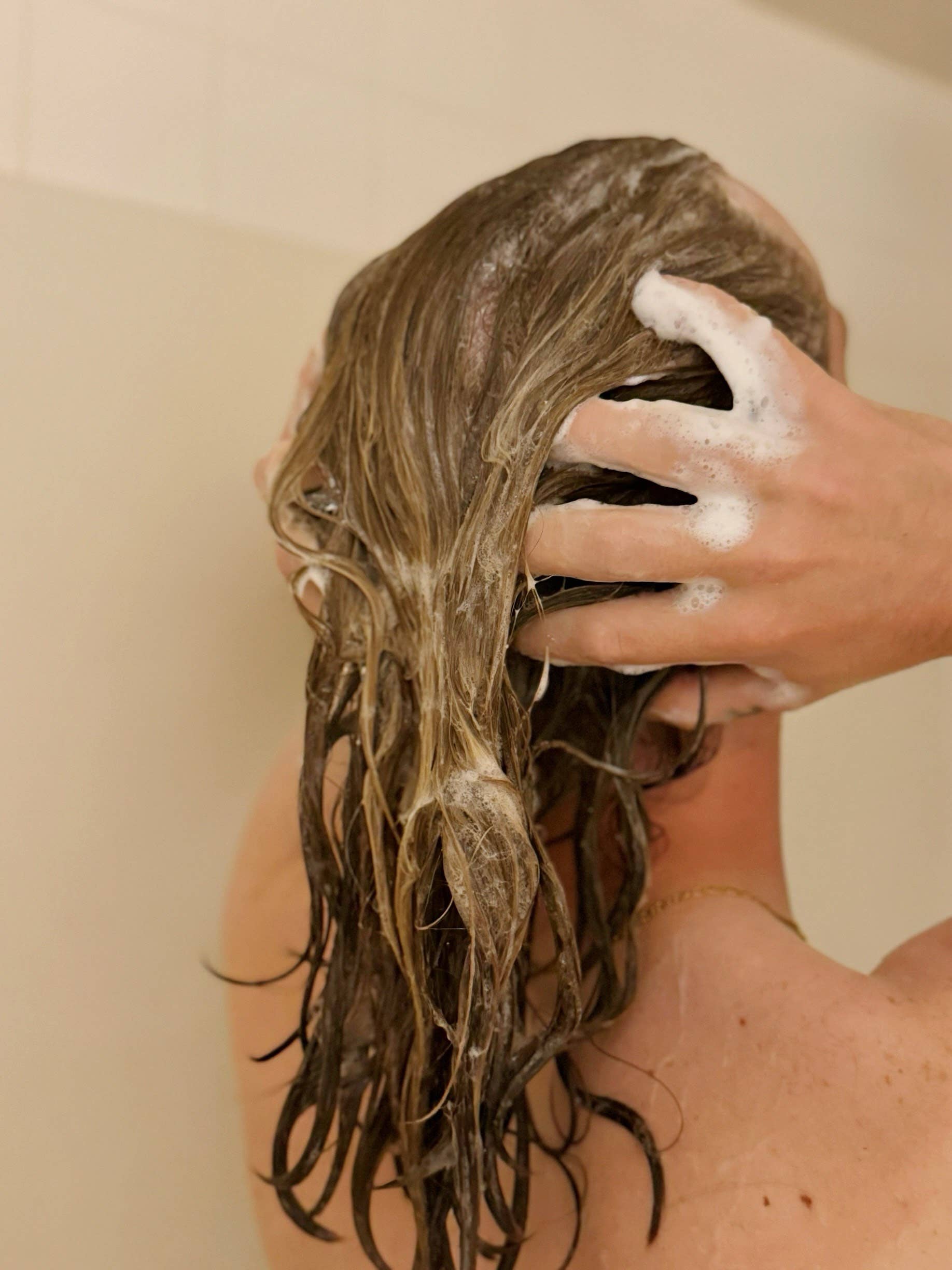 Sudz Cauldron - Wholesale Shampoo Puck/Solid Shampoo - Helix Shampoo Bar – Gentle Clarifying for All Hair Types3