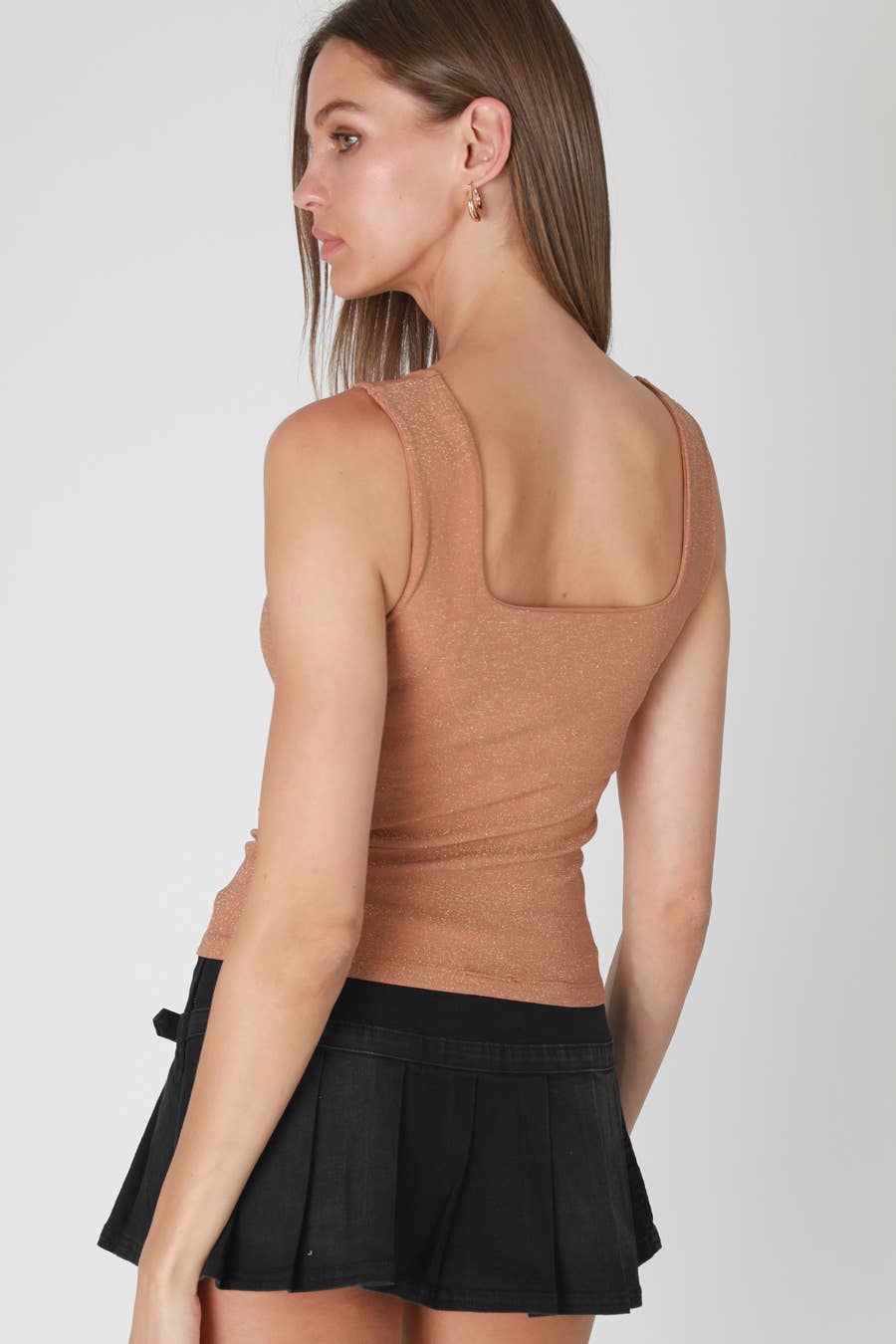 NIKIBIKI – wholesale Knit top – Women's – NS8438 - Lurex Square Neck Top10