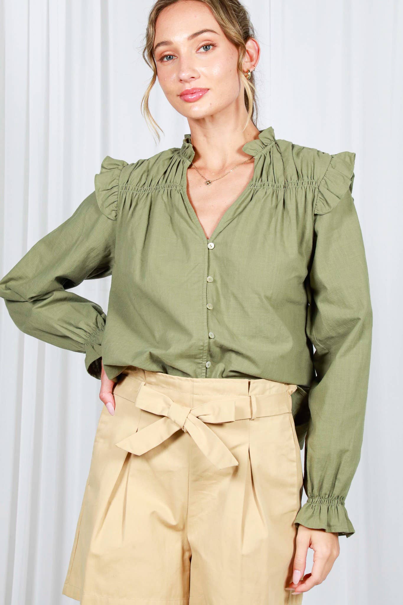 Vine & Love - Vente Chemisier – femme - Blouse à manches longues bouffantes avec col en V à volants 100 % coton VT8231516