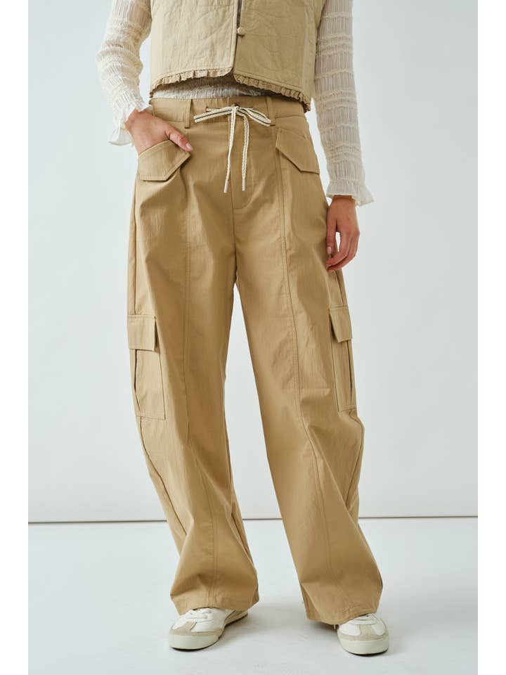Aaron & Amber - Wholesale Pants - Women's - AJP5383 CARGO SEMI BARREL PANTS1
