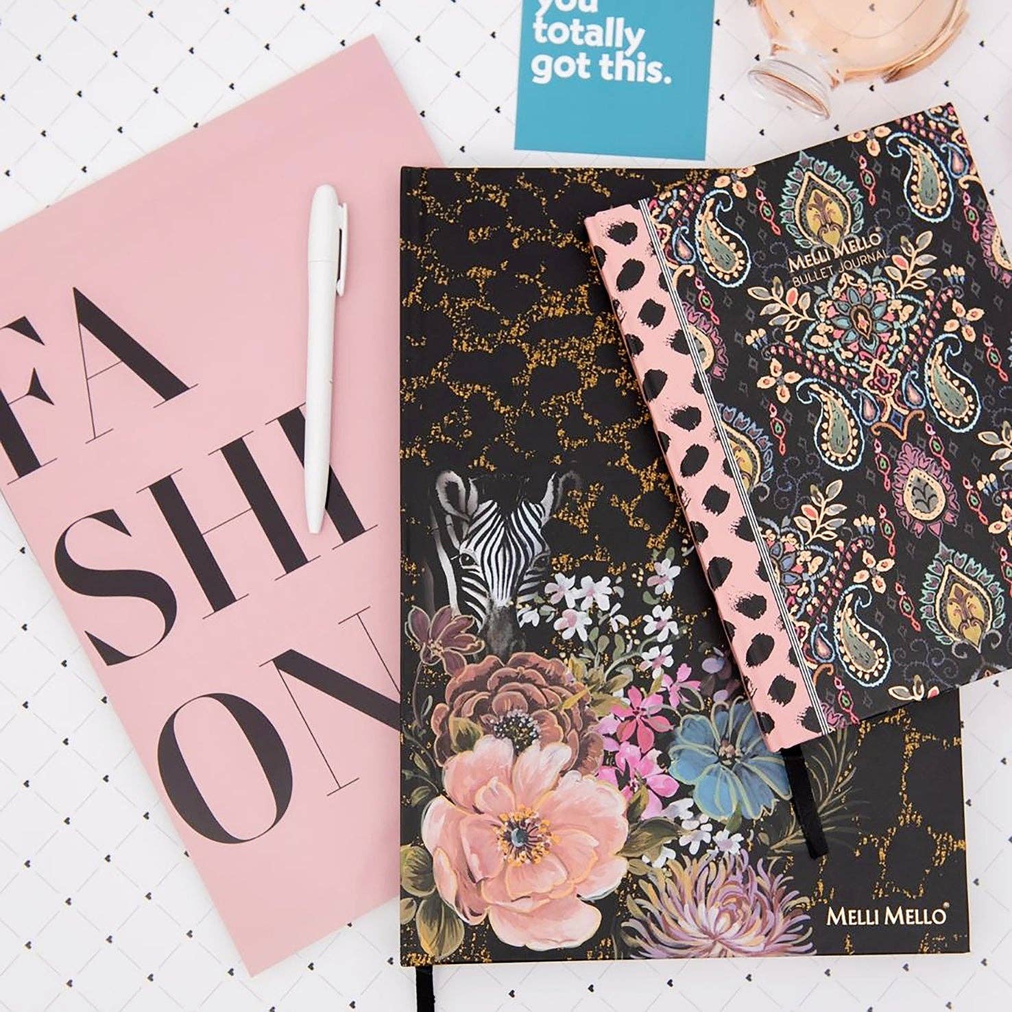 Melli Mello - Wholesale Notebook - Melli Mello Golden Power A4 Notitieboek5