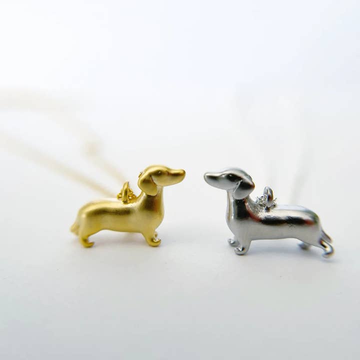 Little Dachshund Necklace - gold for wholesale by Totinette bijoux