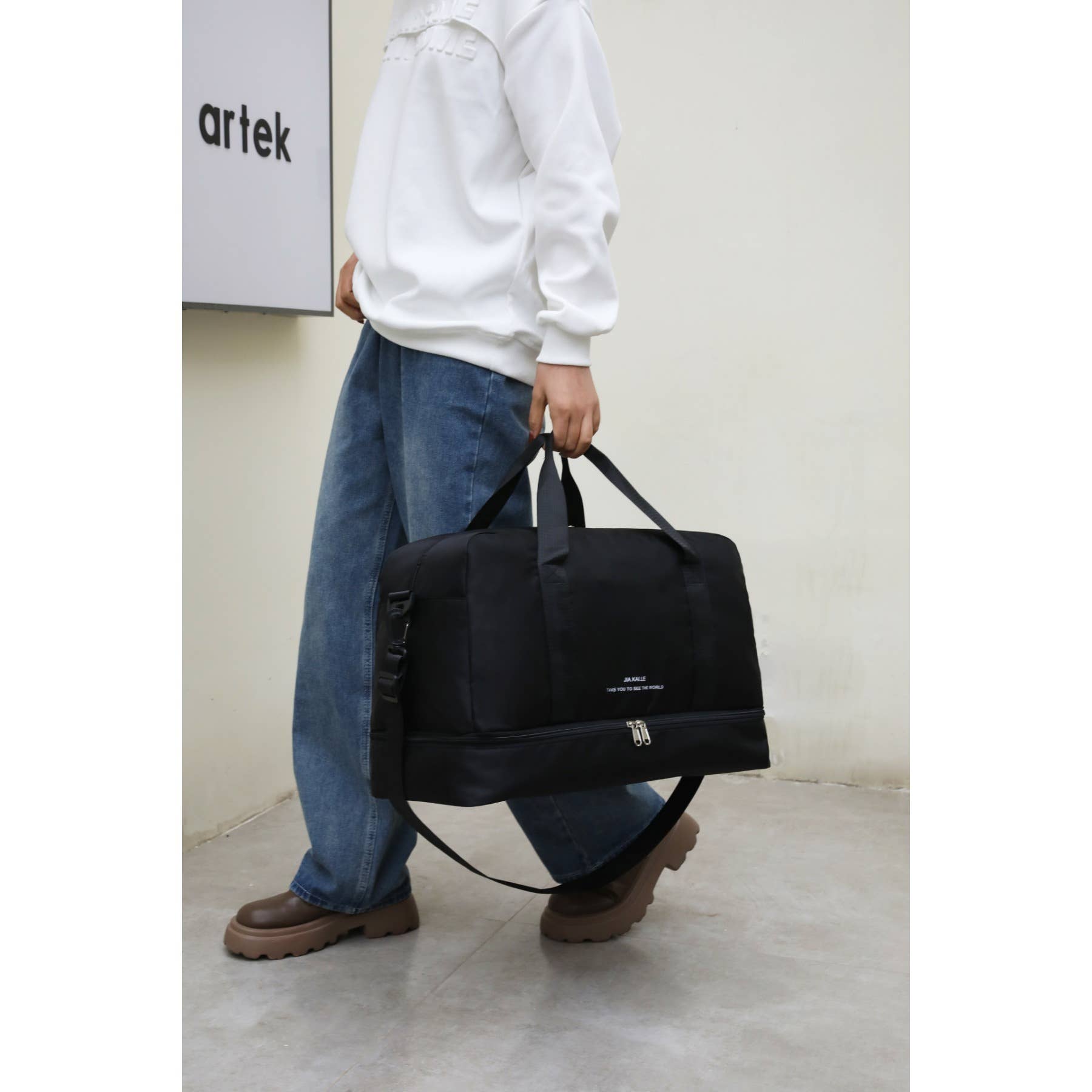 wandf – wholesale Weekender bag – women's – Travel Bag with Shoe Compartment - Waterproof Yoga Gym Bag22