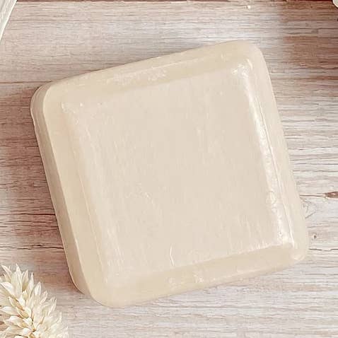 Dentelle Western pour la vente par Barclay Mountain Candles