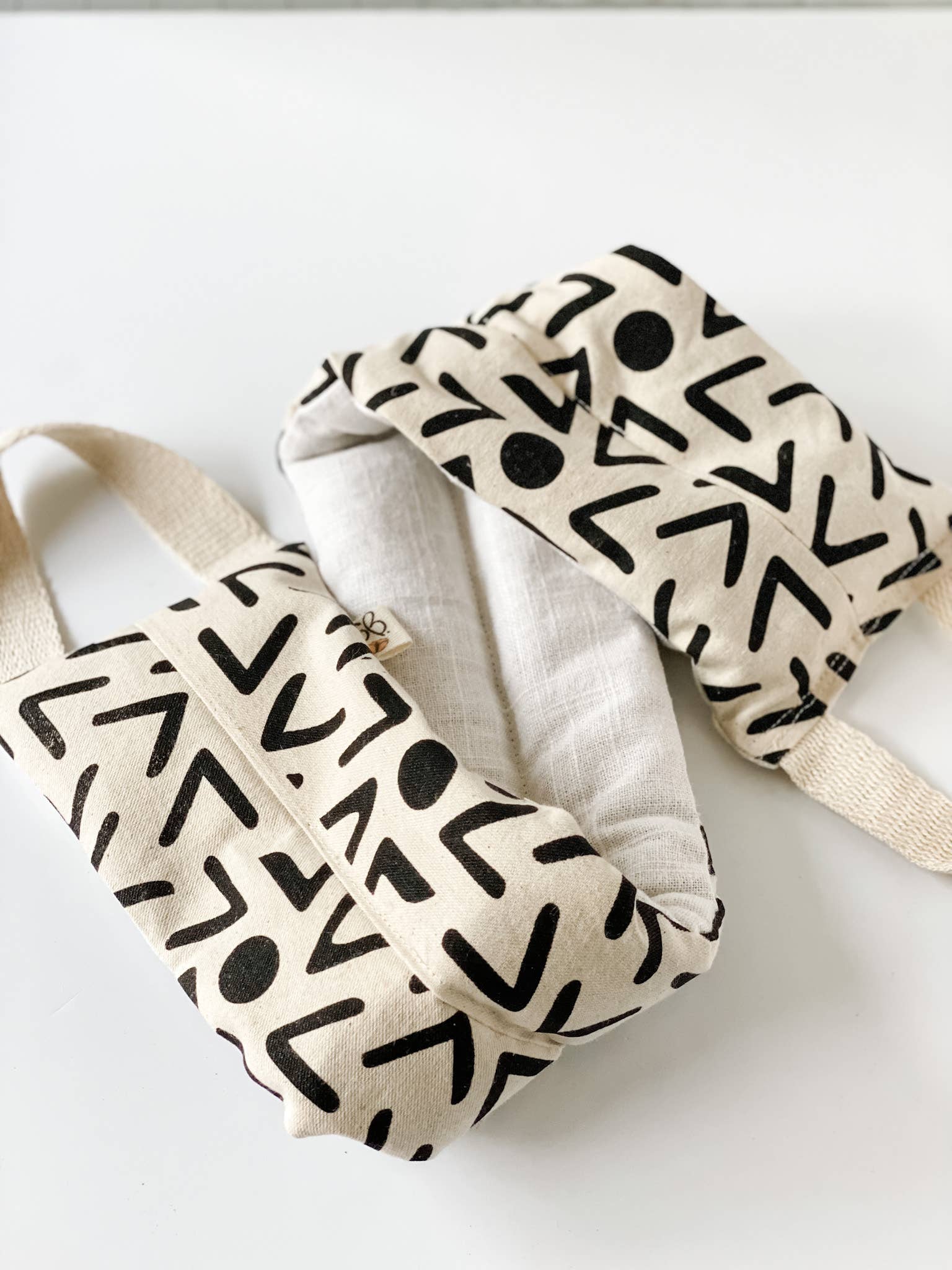 Sarah Bertochi - Handmade - Wholesale Hot/Cold Compress - Neck/Shoulder Wrap Lavender - Orion0