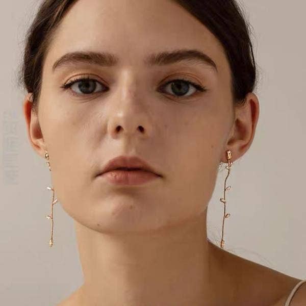 LanLivia - Wholesale Dangle Earrings - Retro Rose Gold-Plated Longline Earrings1