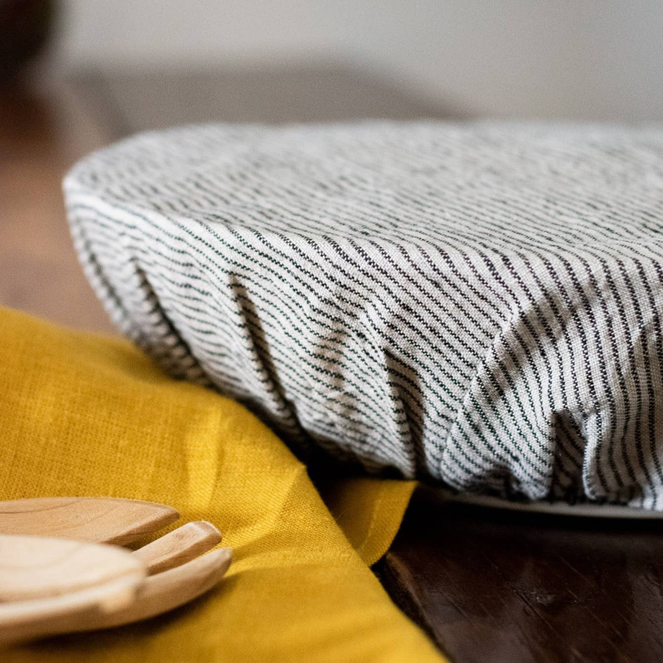 Helen Round - hand printed linen and bamboo wellness - Wholesale Food Storage Wrap/Bag - Linen Bowl Cover, Extra Large, Striped Linen, Reusable Cover3