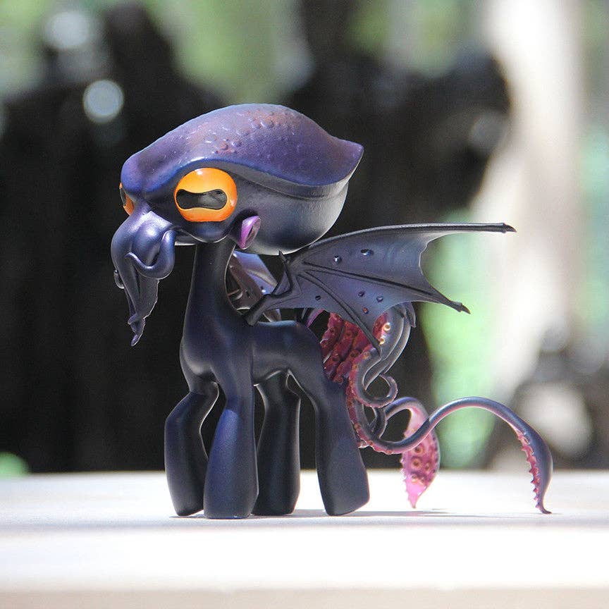 Bigshot Toyworks - Wholesale Figurine Toy - Kids - Four Horsies of the 'Pocalypse Maddie 6-inch figure by Bigshot Toyworks6