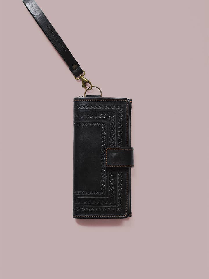 Embossed Wallet Wristlet in Black Leather for wholesale by Purse & Clutch
