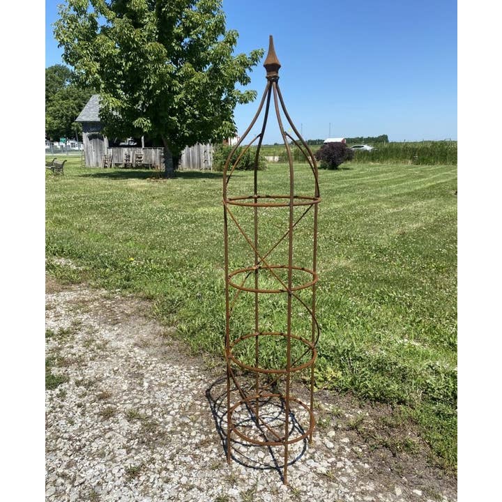 Garden Iron And More - Wholesale Outdoor Ornament/Decor - Graduated Sizes of Iron Heavy Round Obelisks with Cast