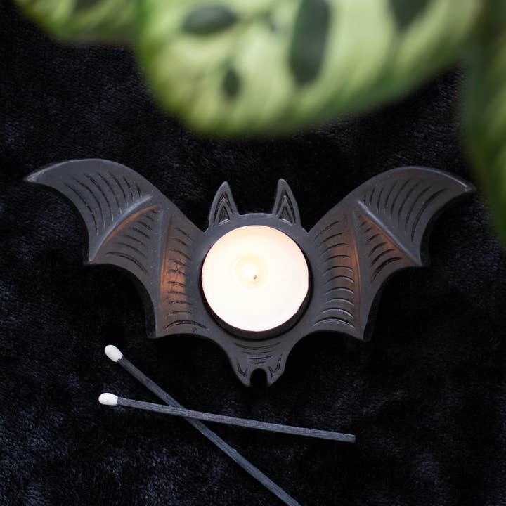 Something Different Wholesale - Wholesale Candle Holder - Gothic Bat Tealight Candle Holder