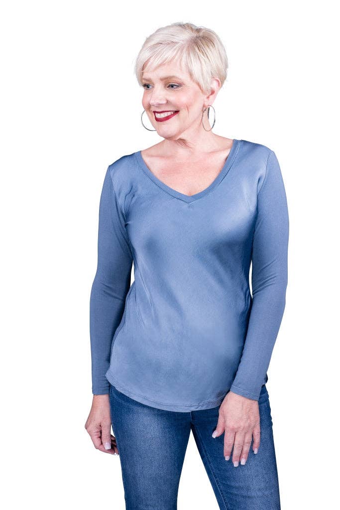 TINA Stephens Italy/Tees By Tina - Wholesale T-Shirt - Women's - Everly Viscose Sheen Top (BLS137)25
