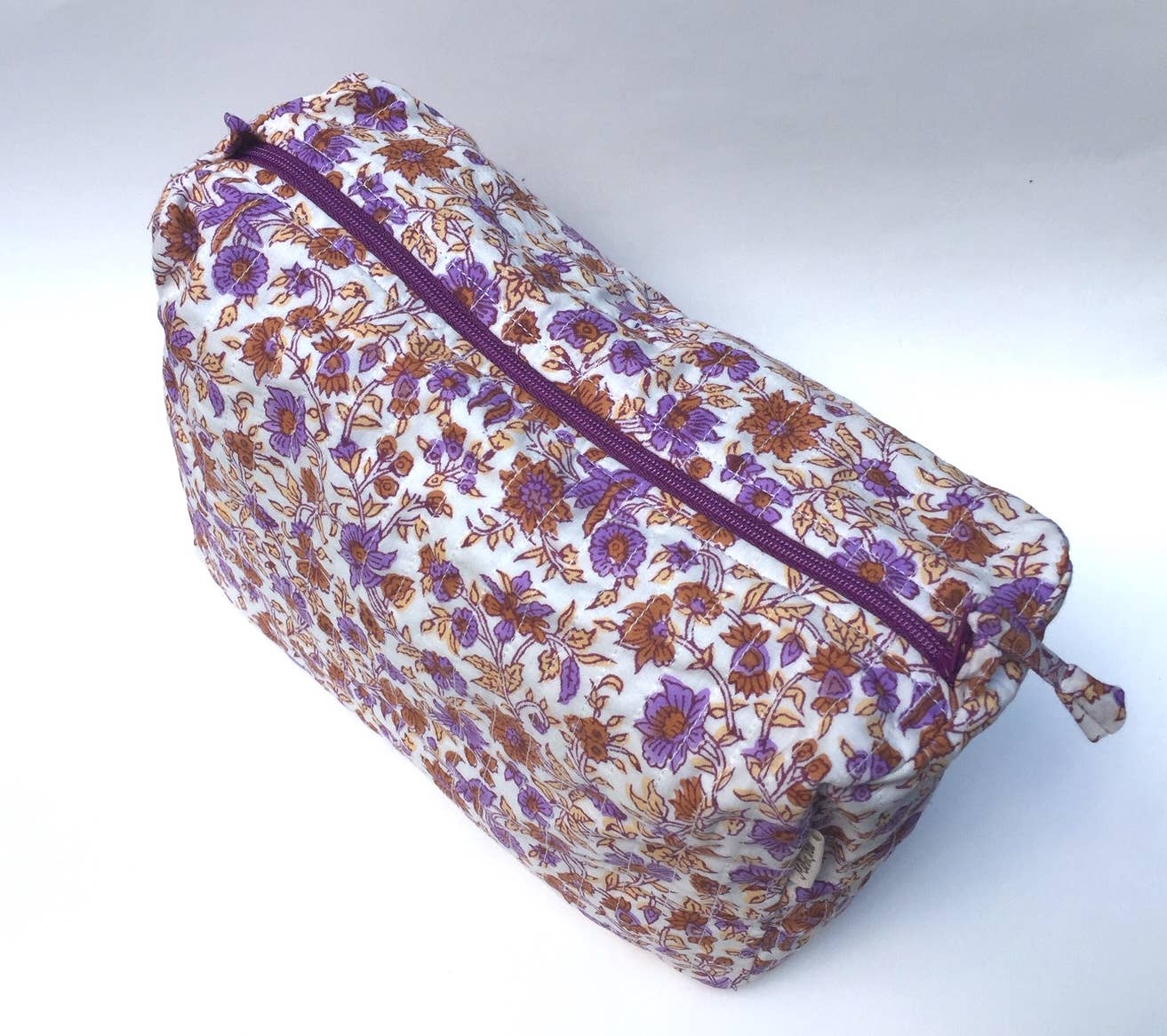 Mehera Shaw - Wholesale Makeup/Cosmetic Bag - Cosmetics Bag - Quilted Hand Block Print Cotton10