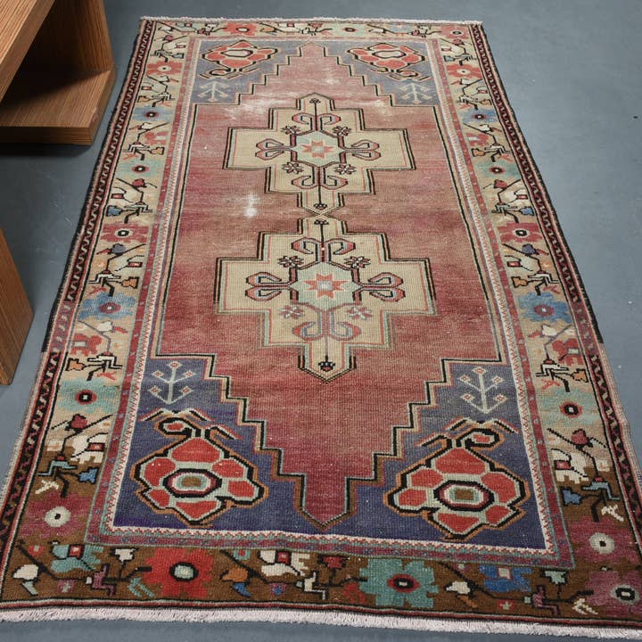 Tapete Patchwork Feito à Mão Vermelho e Azul, 1,25x2,22 m por atacado de Vintage Rugs Loom