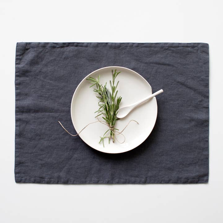 Linen Tales (We cover U.S. import duties) - Vendita all'ingrosso Tovagliette - Tovaglietta in lino grigio scuro