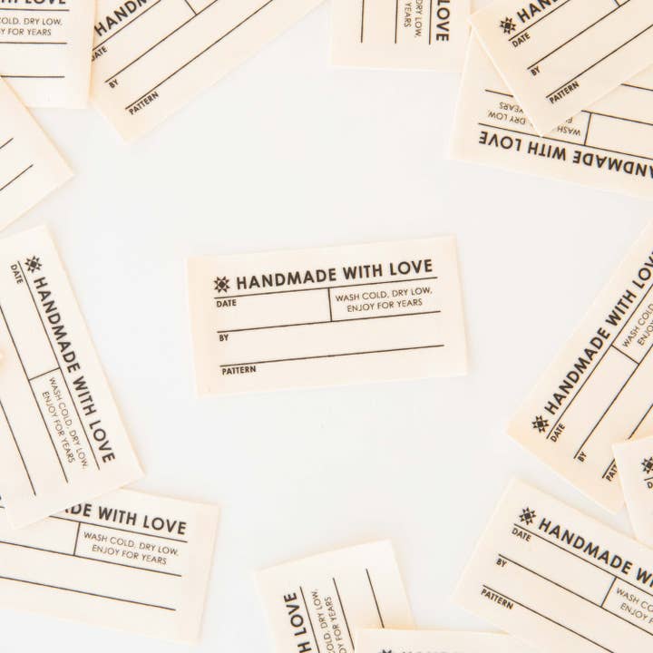 Sarah Hearts – wholesale Craft supplies – Quilt Info Large Write-In Organic Cotton Sewing Labels