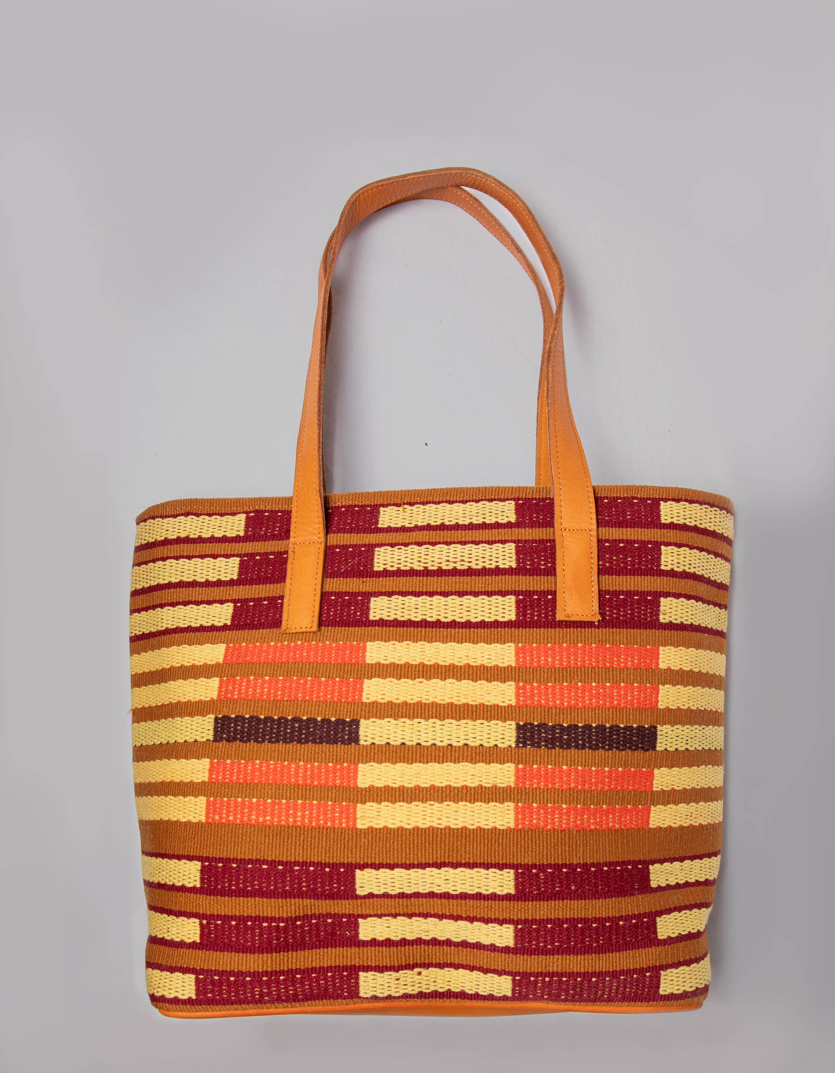 Awamaki - Wholesale Tote Bag - Women's - Woven Zip Tote1