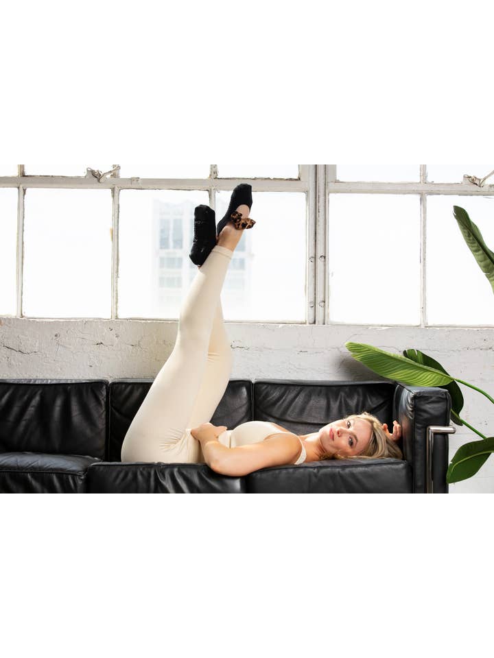 Arebesk - Wholesale Socks - Women's - Scrunchy Grip Sock