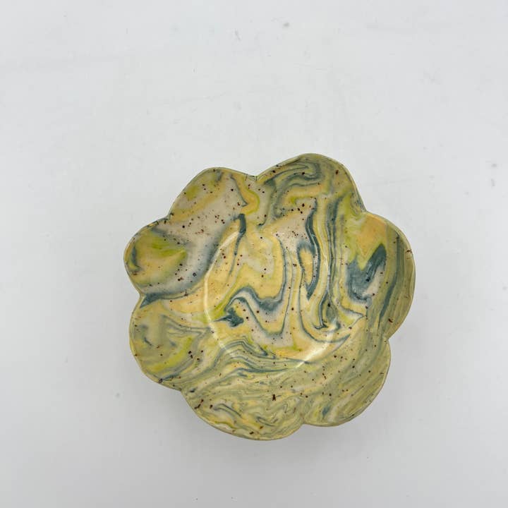 MVP STUDIO - Wholesale Jewelry Dish - Petal Plates12