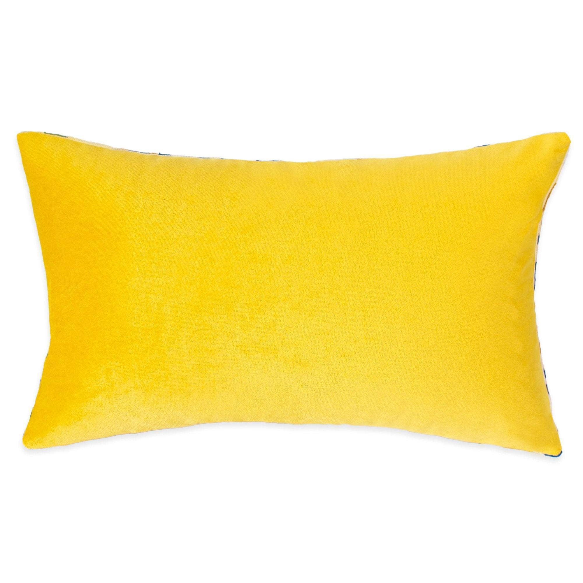 The Pillow Drop – wholesale Throw/decorative pillow – I Don't Cook Needlepoint Cushion1