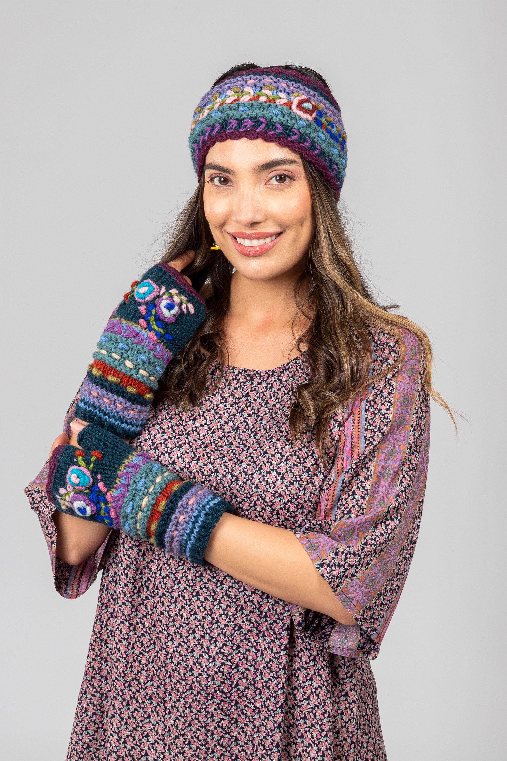 Windhorse Trading Inc - Wholesale Beanie - Women's - Lama Embroidery FAmily_94 4