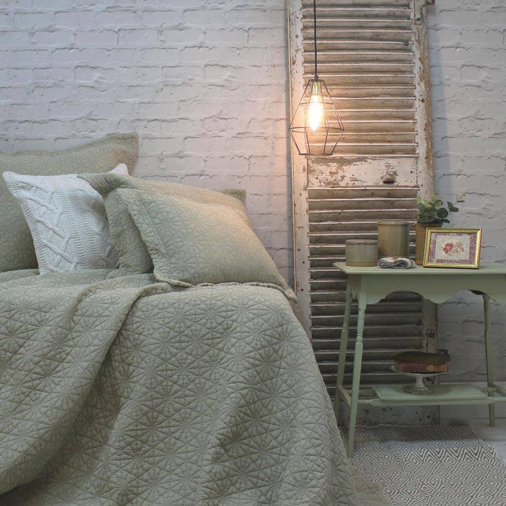 Forever England / Millie Mae – wholesale Quilt – Stonewash Cotton Pampas Bedspread0