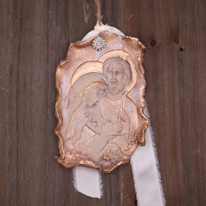 Provincial Posh - Wholesale Sculpture - The Holy Family, Handmade Clay Art