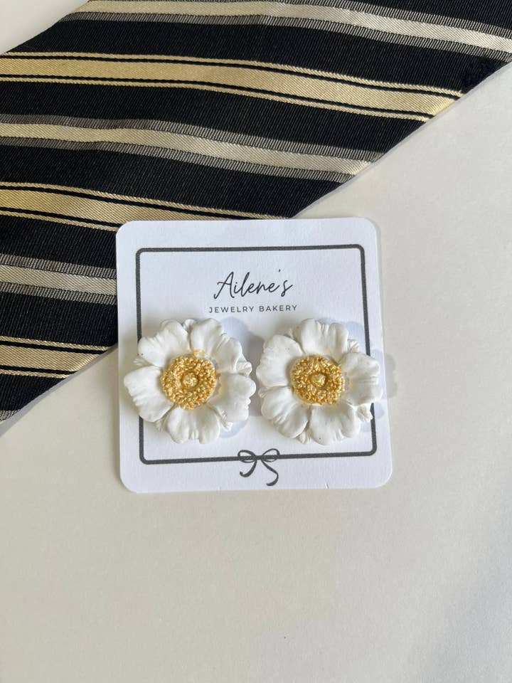 Mohnblumen-Nieten für den Großhandel von Ailene’s Jewelry Bakery