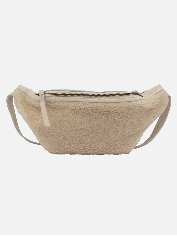 Maan | Shearling Belt Bag for wholesale by Amsterdam Heritage Leather Belts, Bags, Jackets & Apparel