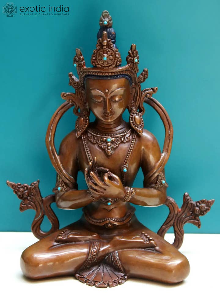 Idolo del Buddha Vairochana da 7" dal Nepal | Statue in rame nepalesi per la vendita all'ingrosso da parte di Exotic India Art