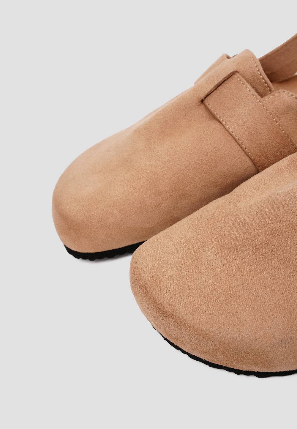 Paez - Wholesale Clogs - Women's - CLOG VEGAN SUEDE SAND7