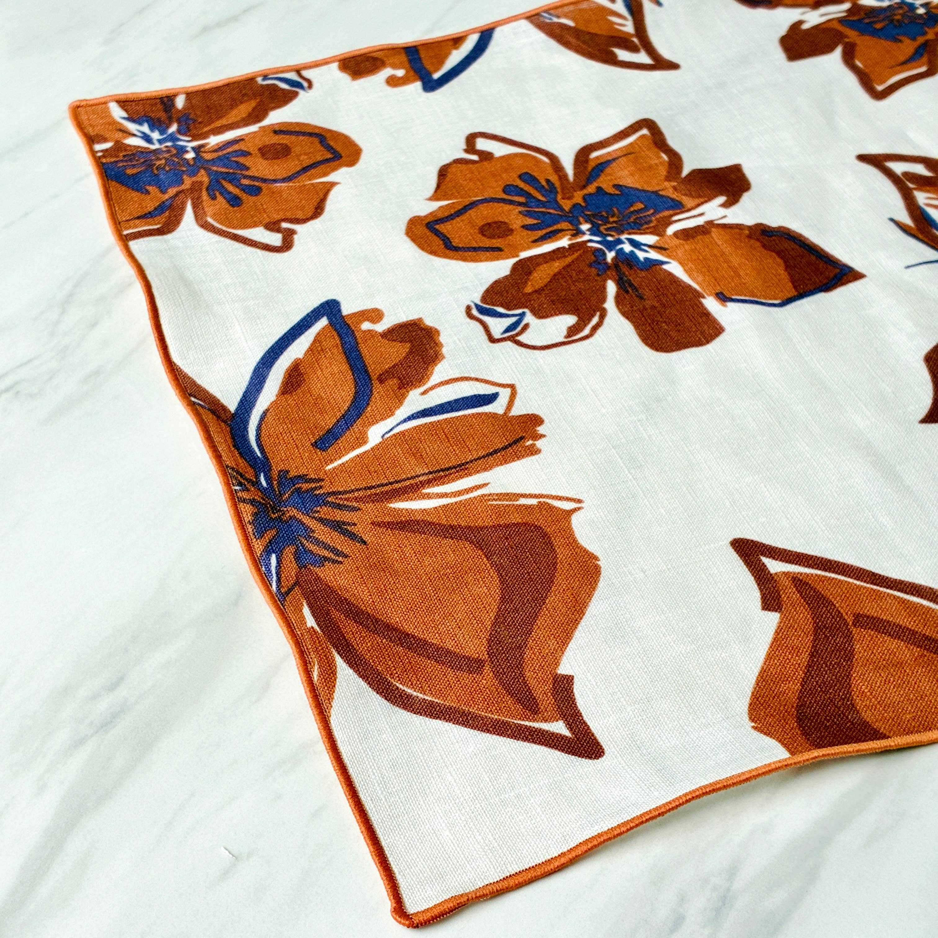 Belle Linen - Vente Chemins de table - Chemin de table en lin 100% premium avec feuilles d&#x27;automne vintage7