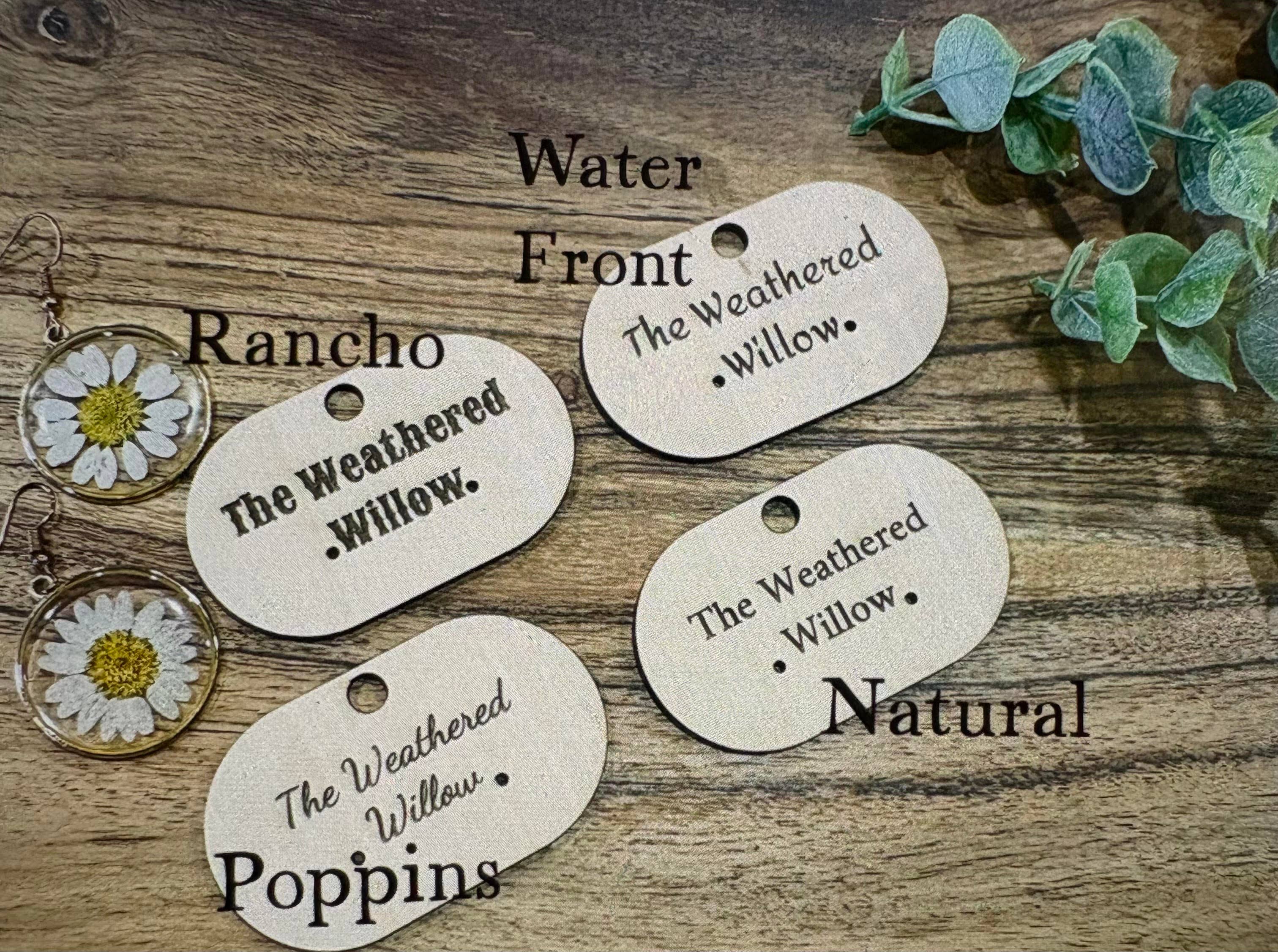 Oak And Iron Engraving - Wholesale Jewelry Stand & Display - Custom Wooden Earring Cards 2