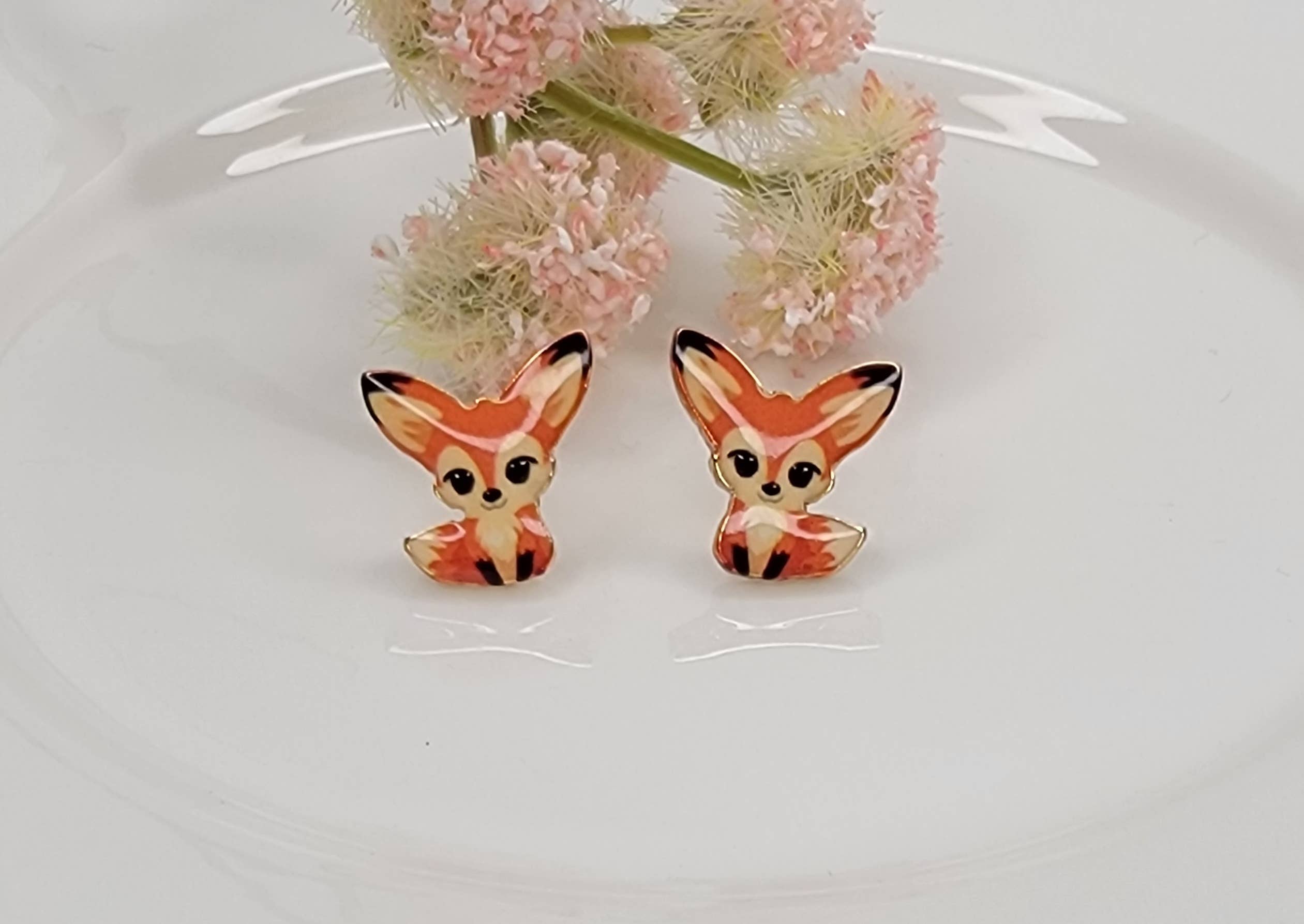 BETTYOH INC - Wholesale Stud/Post Earrings - RED FOX POST EARRINGS.